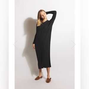 Solika Jaden black ribbed dress with buttons